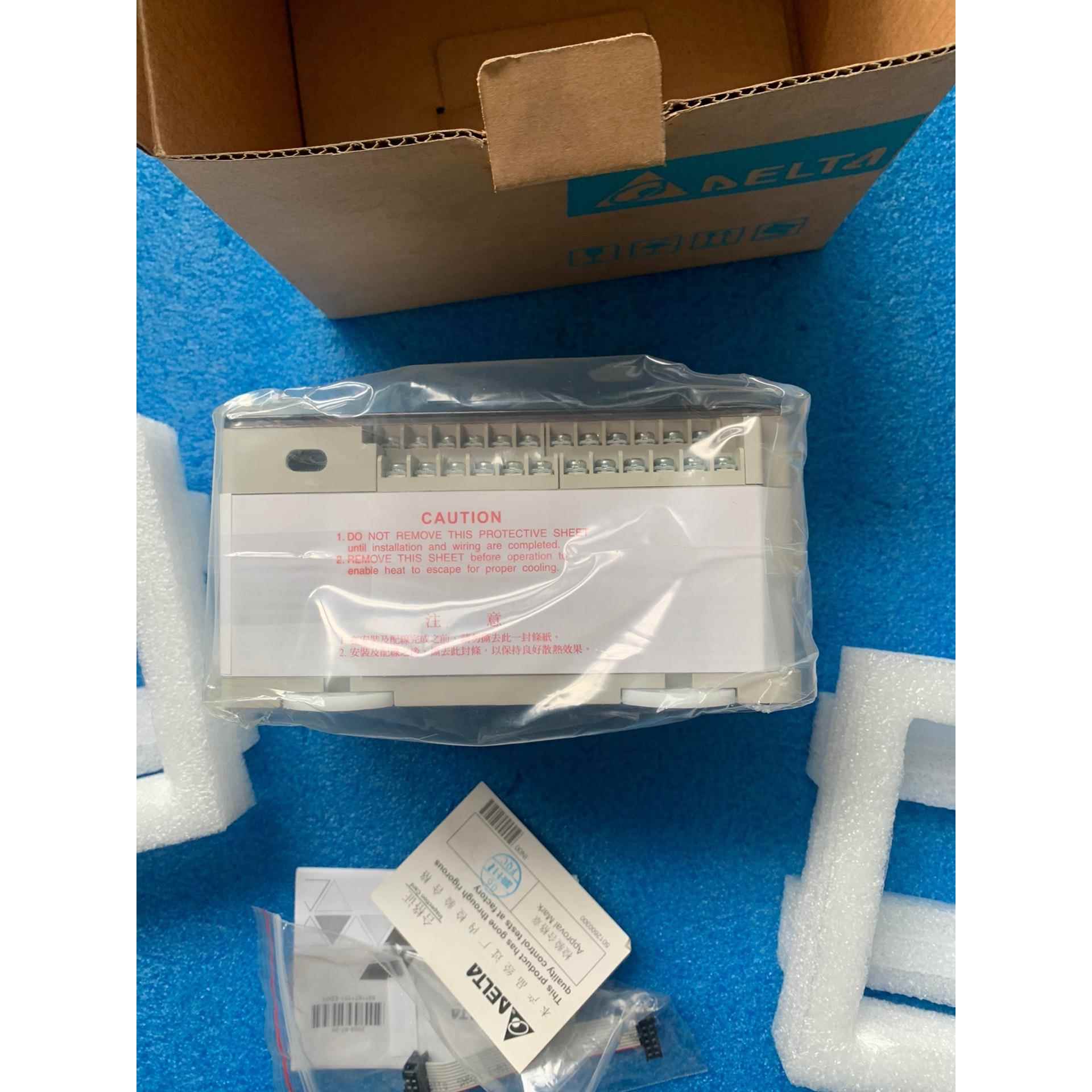 台达PLC DVP24XP00R，原装现货4台，议价