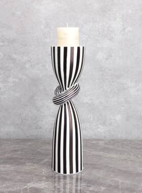 简约厅现代创台意黑白纹条扭结烛树脂摆0035件样板房客厅餐桌面装