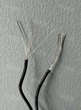 500线三铜25mm2复线钢矿用黑色*7包钢绞铜四被.0双股米/