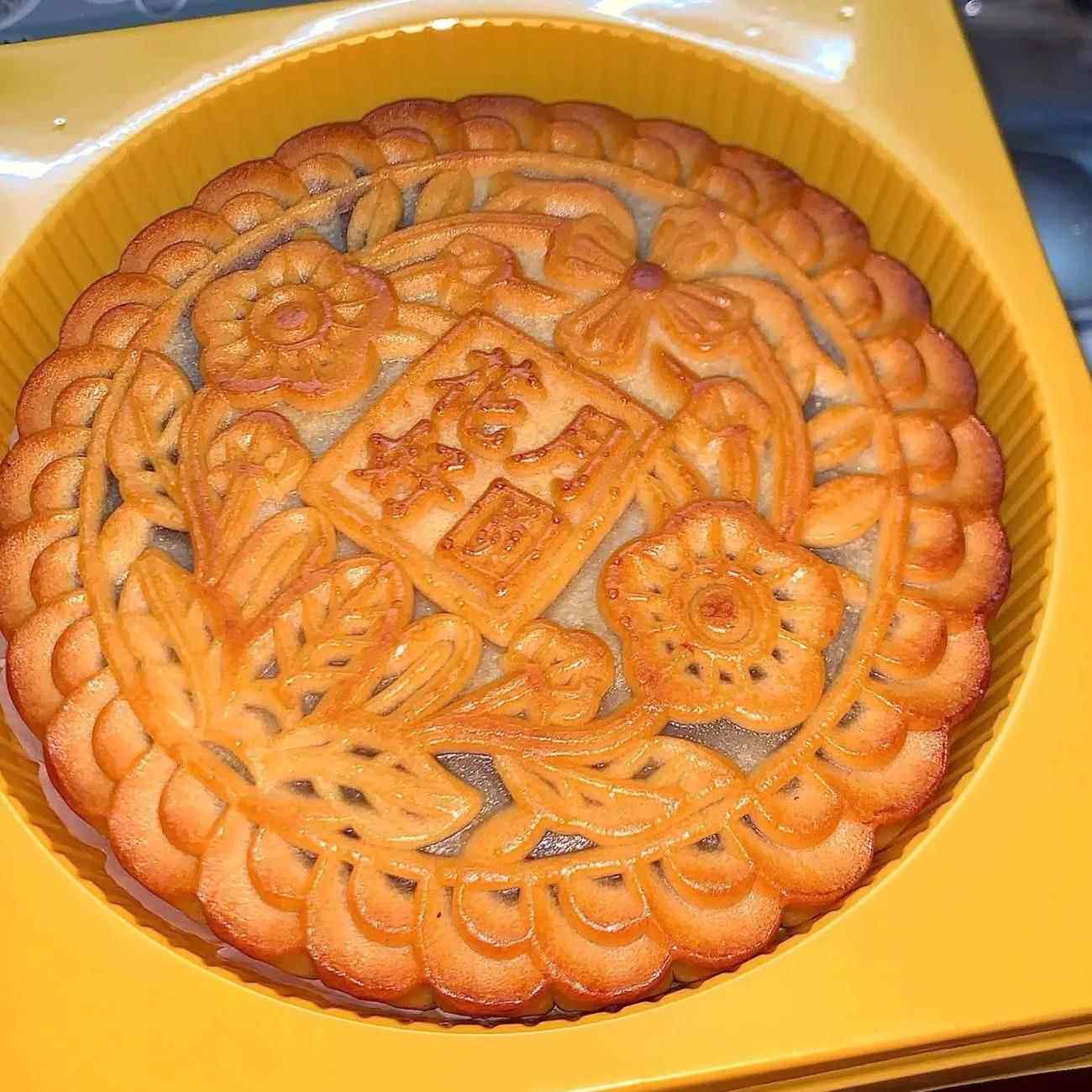 姗姗物语潮汕芋泥麻薯肉松大月饼咸蛋黄肉松紫薯芋泥麻薯中秋月饼