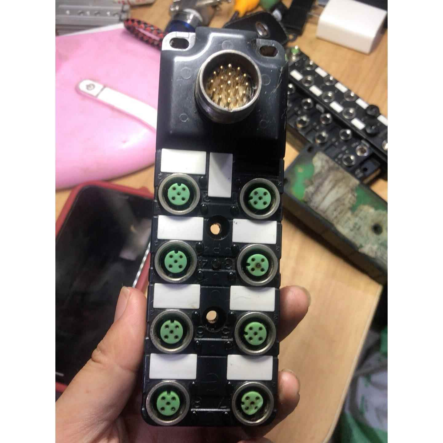 标价是空箱-开发板SVL模块SCAB-M12-8C/2-P-SPI现货9议价