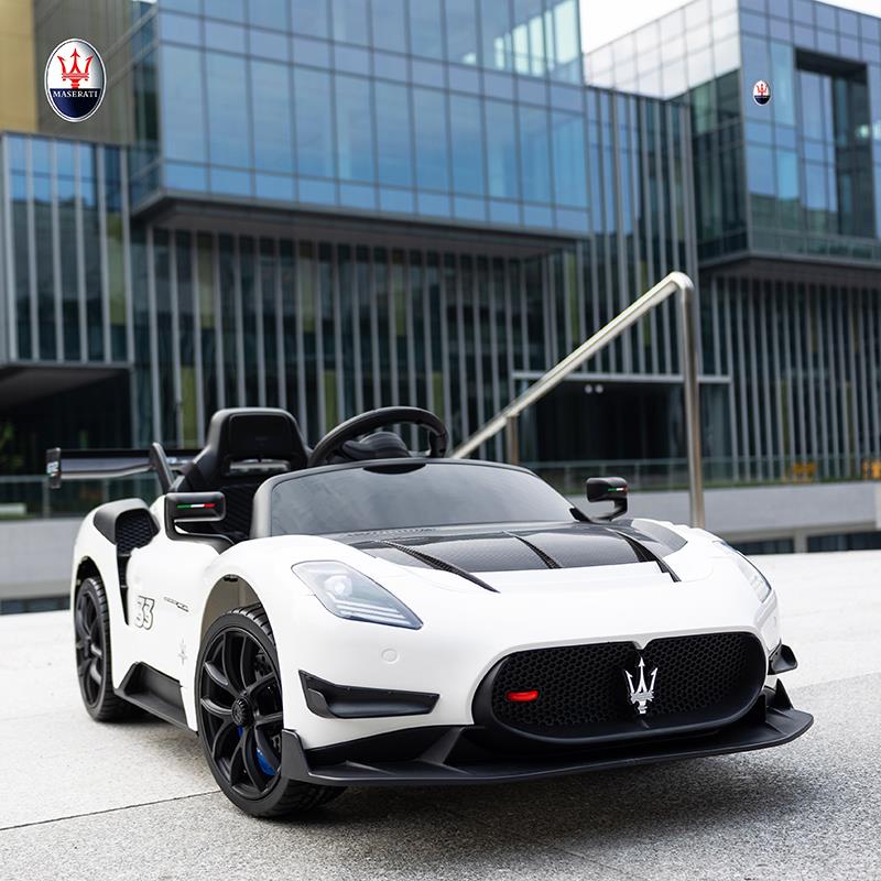 高档拉儿童电动汽电车玛莎蒂四轮摇摆汽车可婴儿宝宝充电坐小孩动