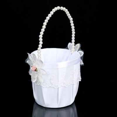 白色婚庆用品花篮花童手提撒花塑料手编花篮仿真花装饰新娘喜篮子