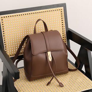 小众不撞款背包女生双肩包小巧双肩包女新款潮时尚背包女双肩大容