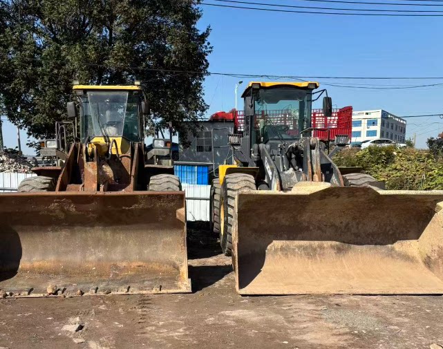 5月7日镇江工程机械设备50装载机两台打包处置网络拍卖公告