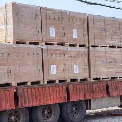 中利腾晖光伏板A级质保组件550W原厂质保并网手续齐全数量有限