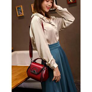 潮牌韩版真皮手提包斜挎两用女包包新款时尚小方单肩包百搭网红