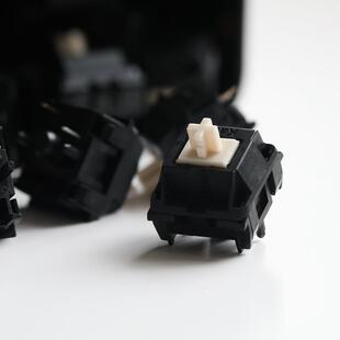 开华Mx Bcp轴机械键盘可热插拔定制工厂运行的高保真开关