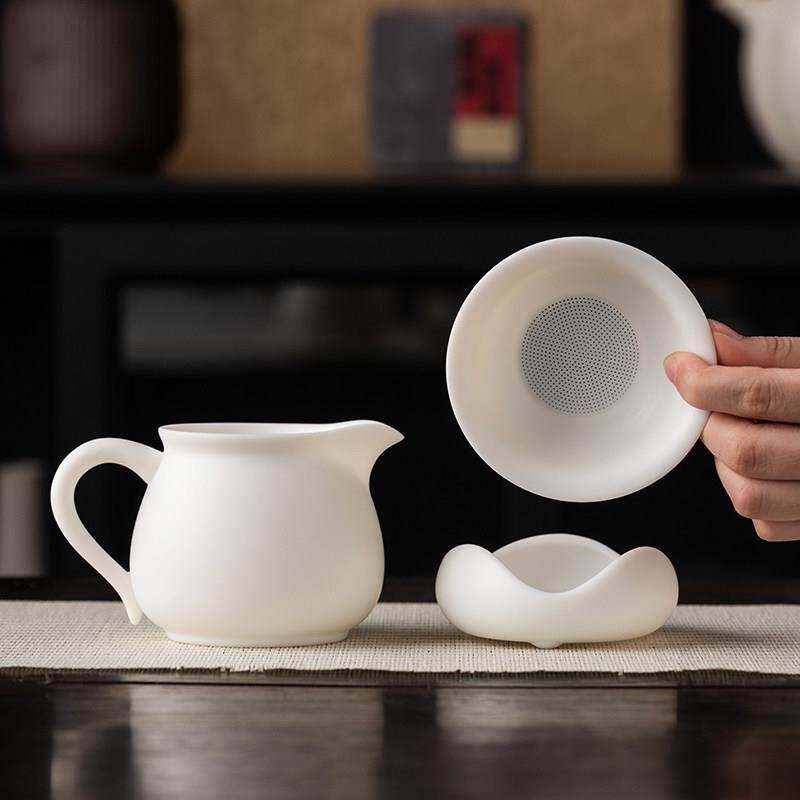 羊脂玉手柄公道杯哑光素烧陶瓷分茶器白瓷茶海茶具茶漏公杯套装