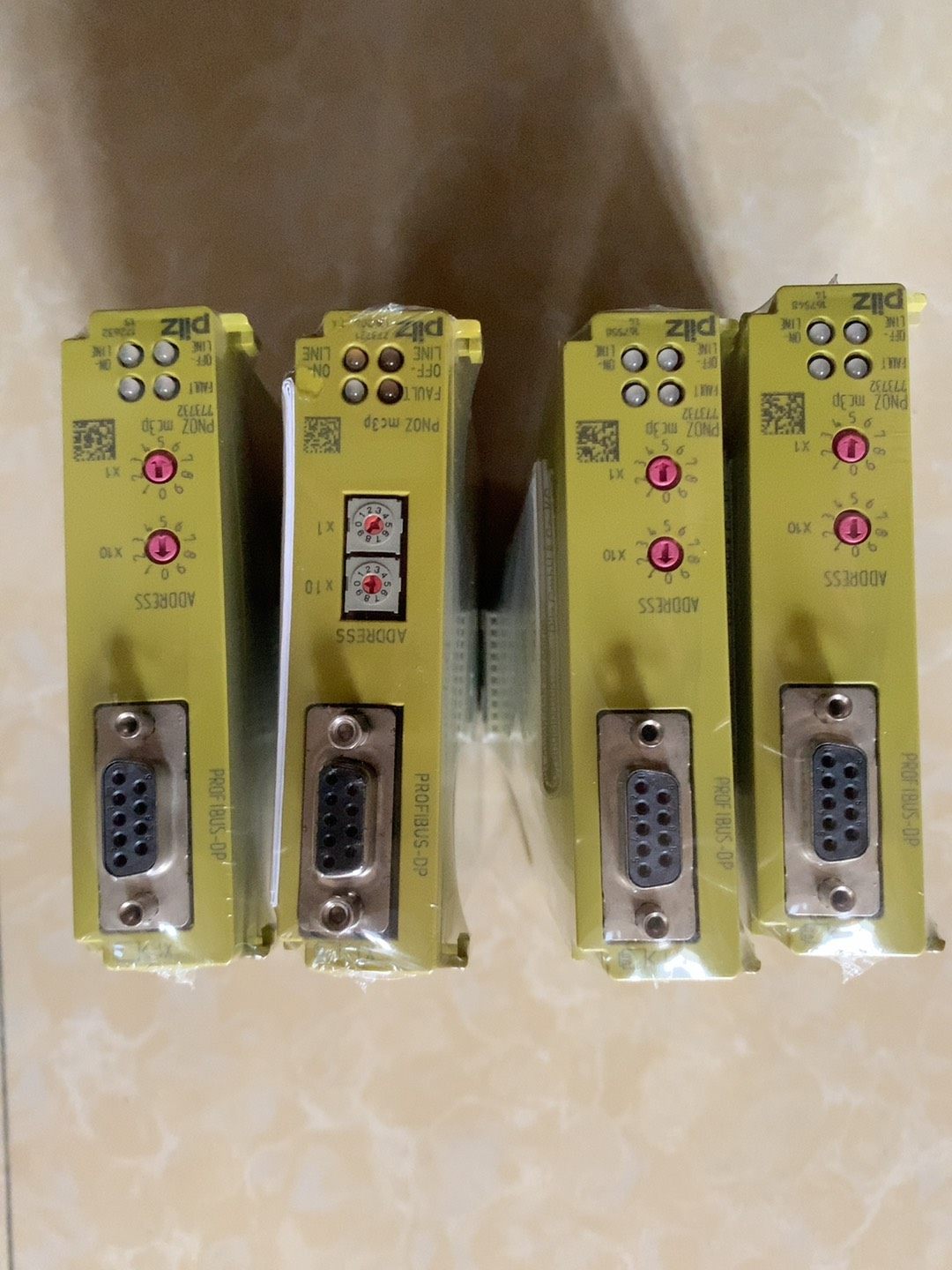 pilz皮尔兹mc3p  773732➕773721安全继电