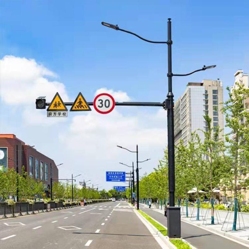 多功能led综合杆多杆合一路灯杆红绿灯交通指示牌监控一体化共杆