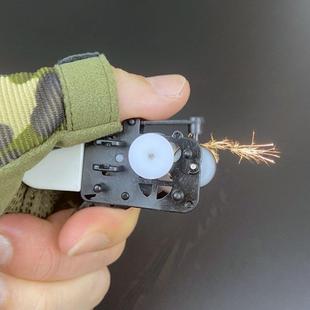 无聊解闷打火石枪式减压小神器砂轮磨火花EDC解压指尖齿轮玩具