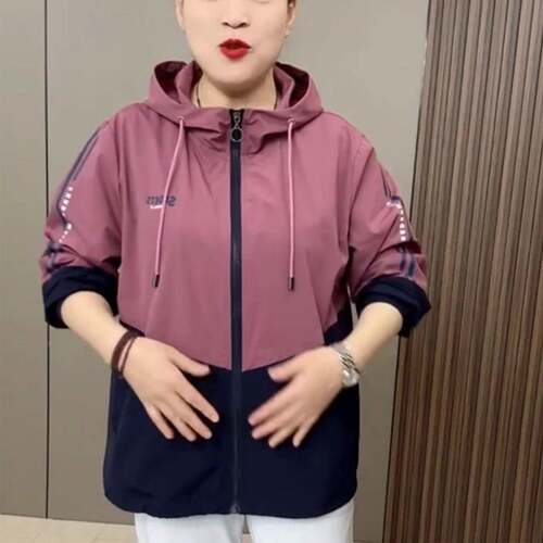妈妈装时尚休闲透气防晒外套中老年女装大码宽松速干连帽开衫上衣