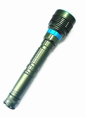潜水手电筒2650充电7水下10Dx7米照6明手电筒T06核L2手