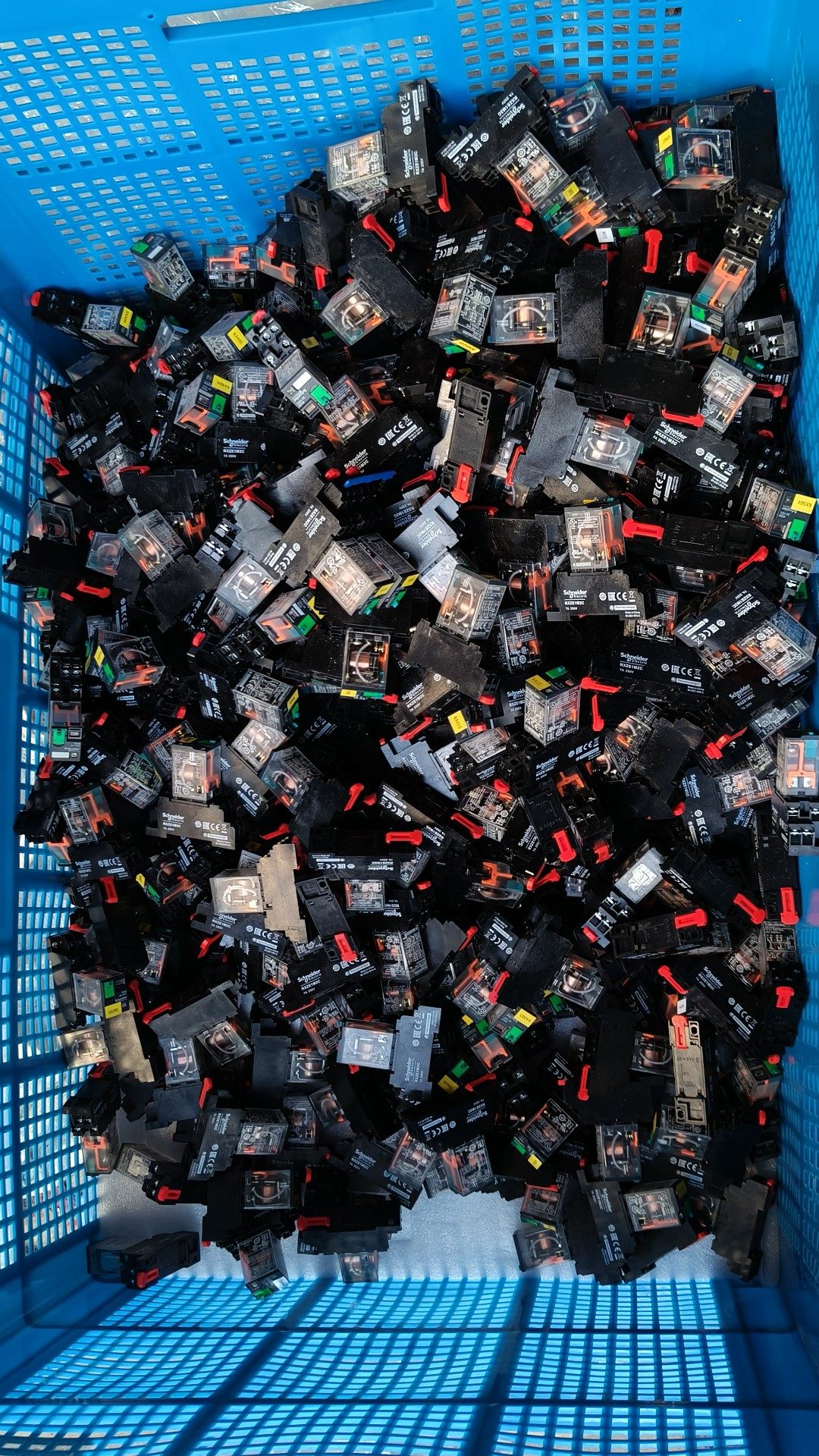 施耐德 8脚 继电器RXM2AB2BD