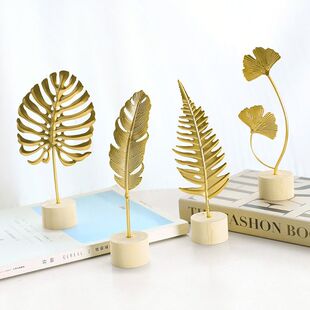 酒柜摆件客厅2026新款北欧轻奢简约银杏叶金属办家居客厅酒柜公室