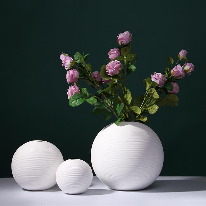 北欧现代简约白色陶瓷花瓶干花插花器 家居客厅软装饰品摆件