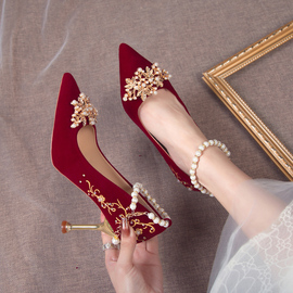 结婚鞋新娘鞋2024中式低跟秀禾婚纱两穿孕妇，婚礼敬酒服高跟鞋