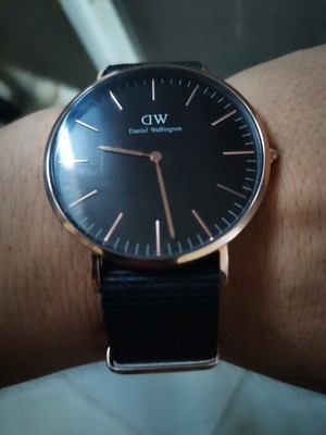 丹尼尔惠灵顿手表怎么样三周使用诉说质量问题
