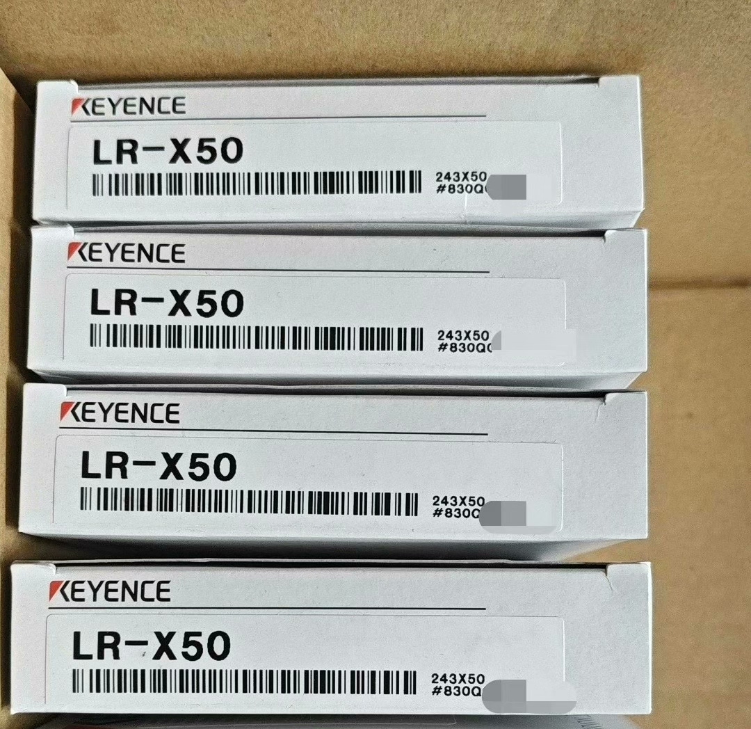 基恩士LR-X50激光传感器，全新原装正品，盒码一致！配件齐