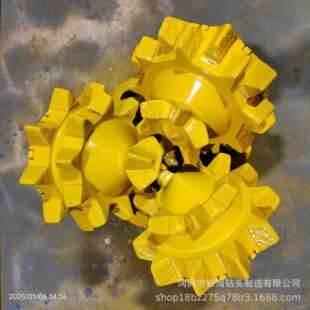 银海钻头厂家供应 YHA12 1/4-137钢尺三牙轮钻头