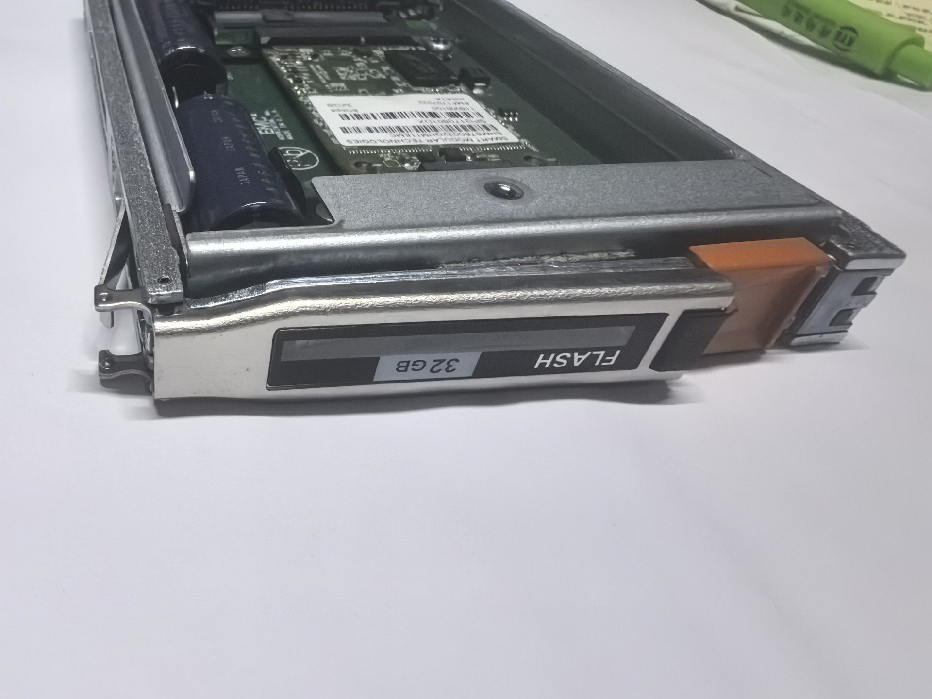 005032927 EMC 固态硬盘 32GB MLC 2.