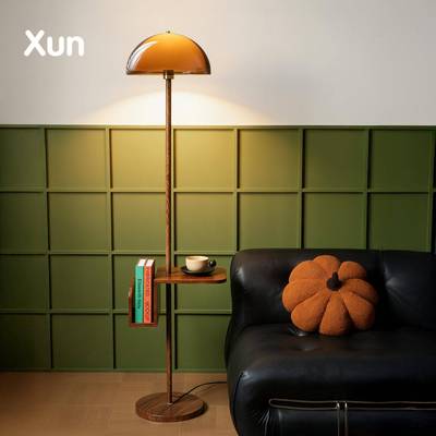 中古风客厅落地灯沙发旁边2026新款书房卧室牀头落地灯置物架一体