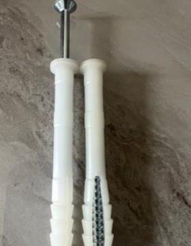 厂家直销橱柜吊柜膨胀螺丝8mm长6080mm塑料膨管五金胀塞胶粒膨胀