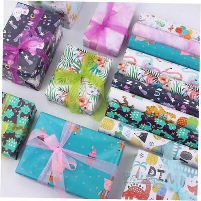 Cartoon gift wrapping paper christmas gift wrapping paper