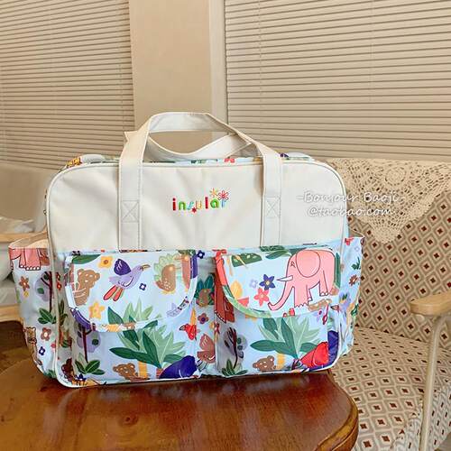 新款妈咪包手提外出多口袋妈妈包手提大容量防水轻便斜挎母婴包夏