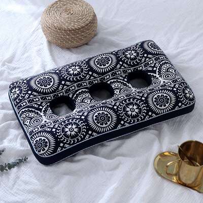 ZQ三洞荞F7596J6S麦枕老人麦枕头头护布耳枕带洞枕粗滚边立体荞枕