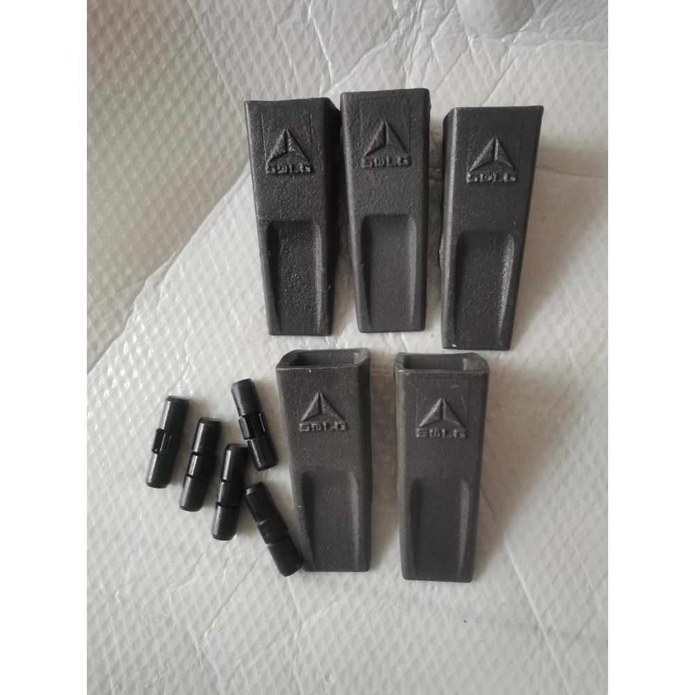 原厂山东临工LG55/60/65挖掘机斗齿土方齿座岩石尖齿牙销子平齿