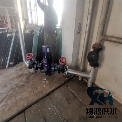 供暖泵管道接变橡VGE胶连接头DN200径*150水膨胀节橡胶大小头