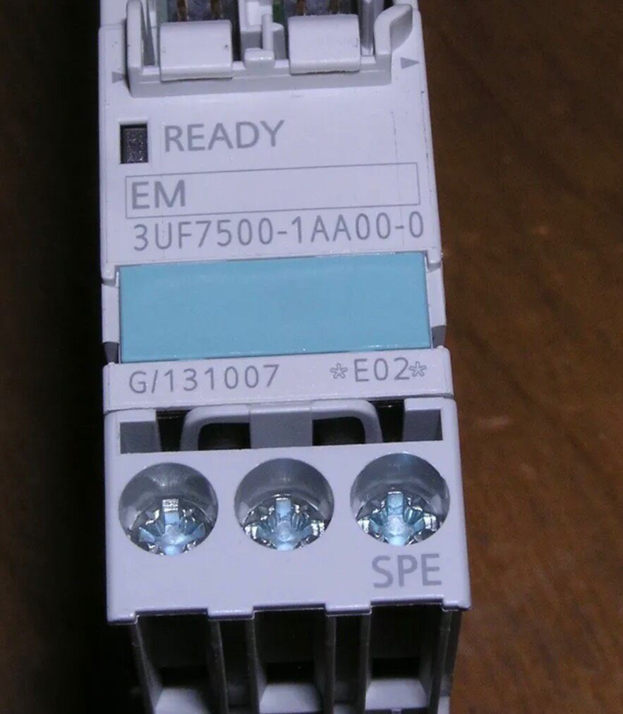 3UF7500-1AA00-0西门子新品未使用20个