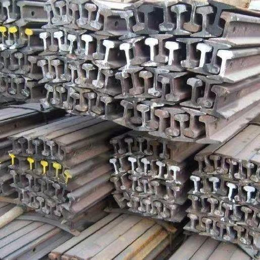 珲春厂家现货12kg-30kg轻轨 矿山专用轻轨轨道 重轨 轨道钢