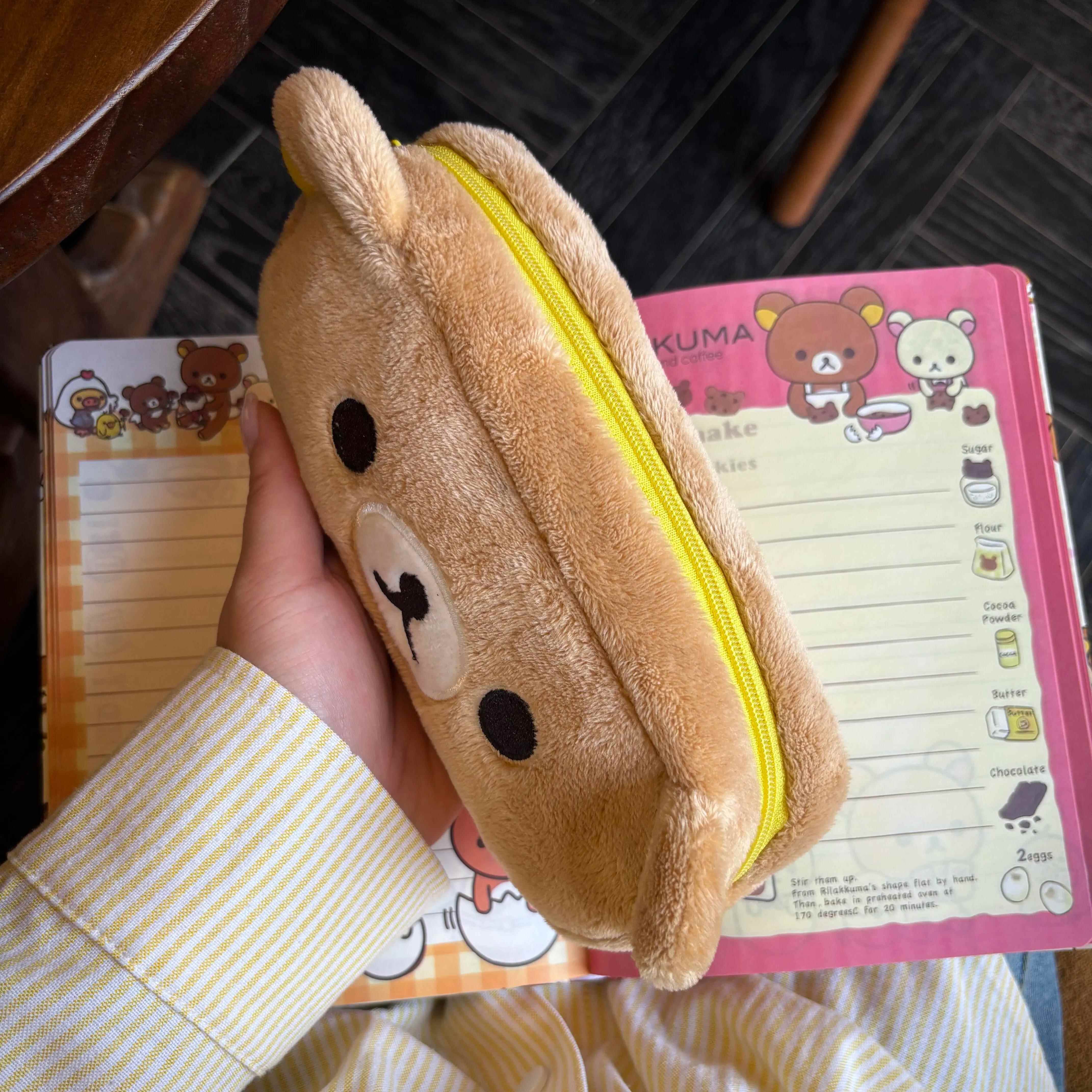 轻松熊笔袋高颜值ins风大容量小众不撞款铅笔盒可爱文具袋高中生