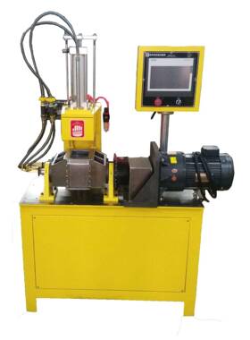 小型加压式捏炼机实验室密闭炼胶机1升橡胶行业密炼试验机气动