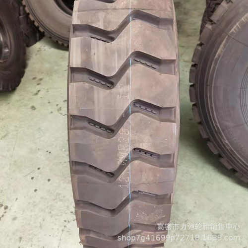 矿山1100r20批发短途汽车轮胎重载搅拌车1100r20花纹自卸车轮胎