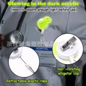 跨境热销夜光亚克力恐龙图案护士可伸缩徽章夹易拉扣伸缩扣