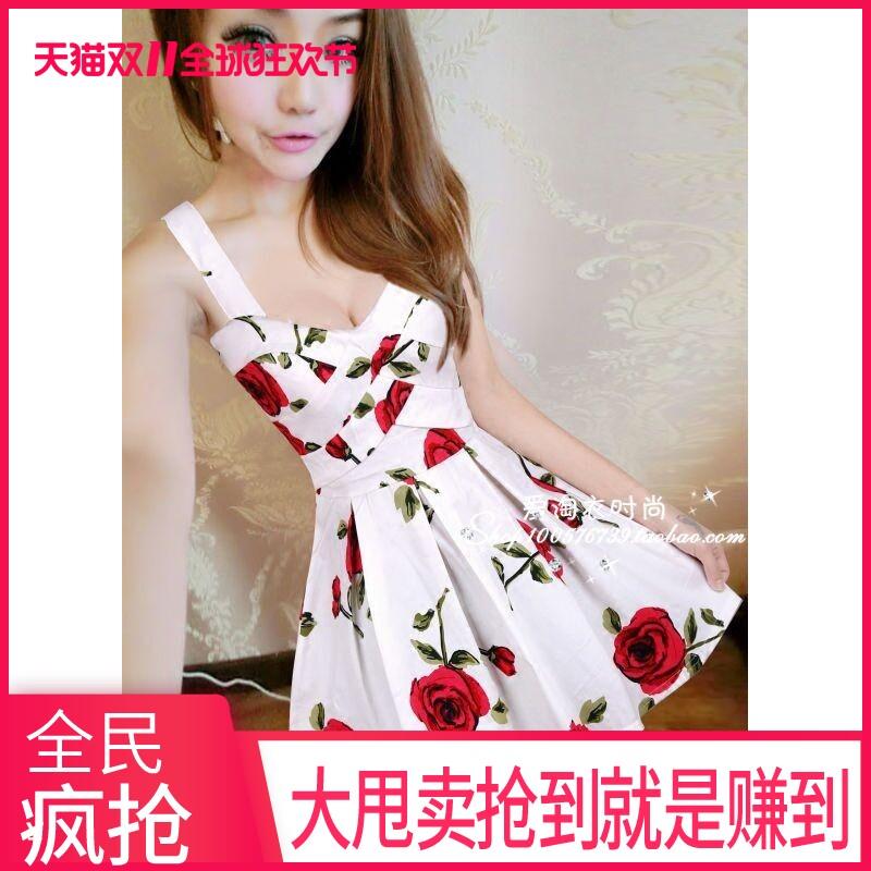 夜店女装夏2025性感潮深低胸洋装吊带格子波点显瘦大摆短裙子