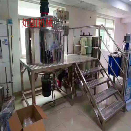 厂家热销搅拌反应釜 加热搅拌反釜 化工设备反应釜 冷凝搅拌罐