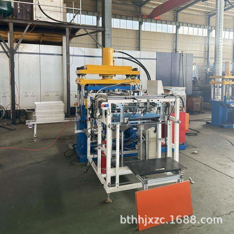 00600模具一机多用铝扣板设备全自动集成吊顶机器厂家