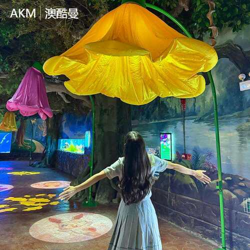 网红打卡互动感应喇叭花景观灯户外广场造型公园景区亮化商业美陈