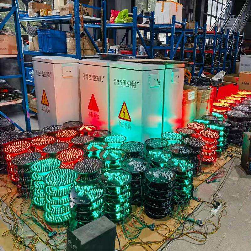厂家供应交通信号灯led箭头红绿灯满盘倒计时诱导非机动车警示灯