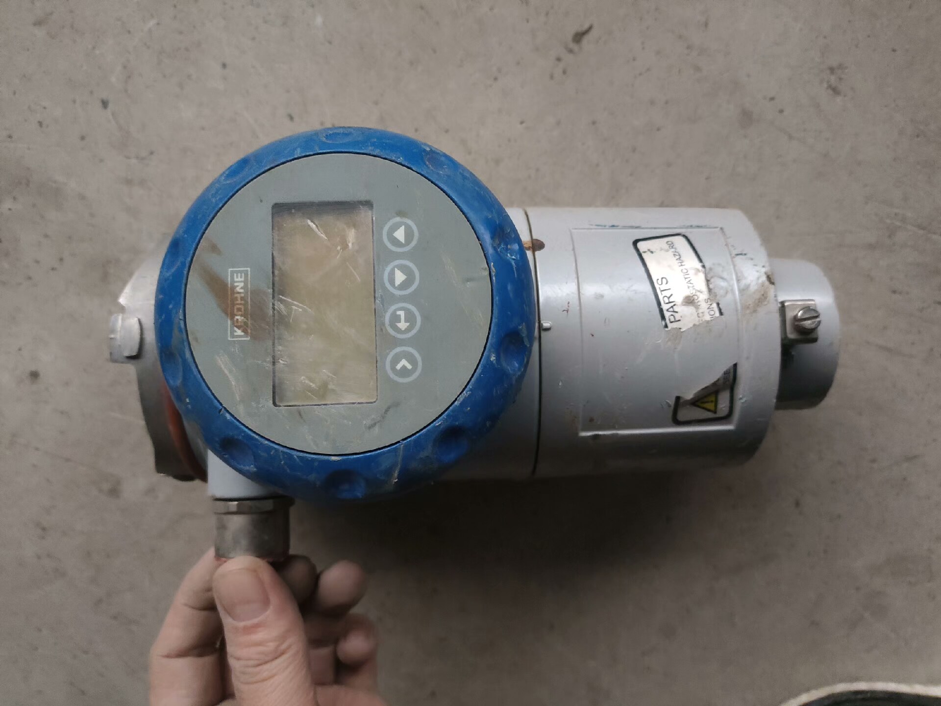 科隆雷达液位计OPTIWAVE5200C，拆机上盖没了，见图