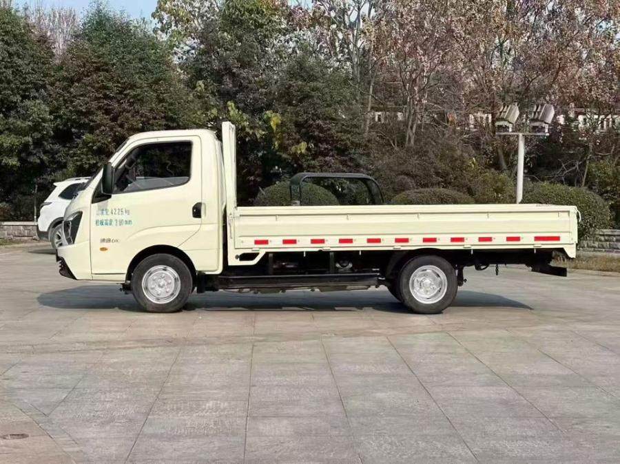 1月19日绵阳飞碟缔途轻型小货车网络拍卖公告