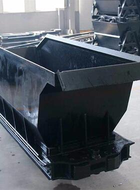 底部卸载物料装卸灵活方便MDC3.3-6矿用底卸式矿车