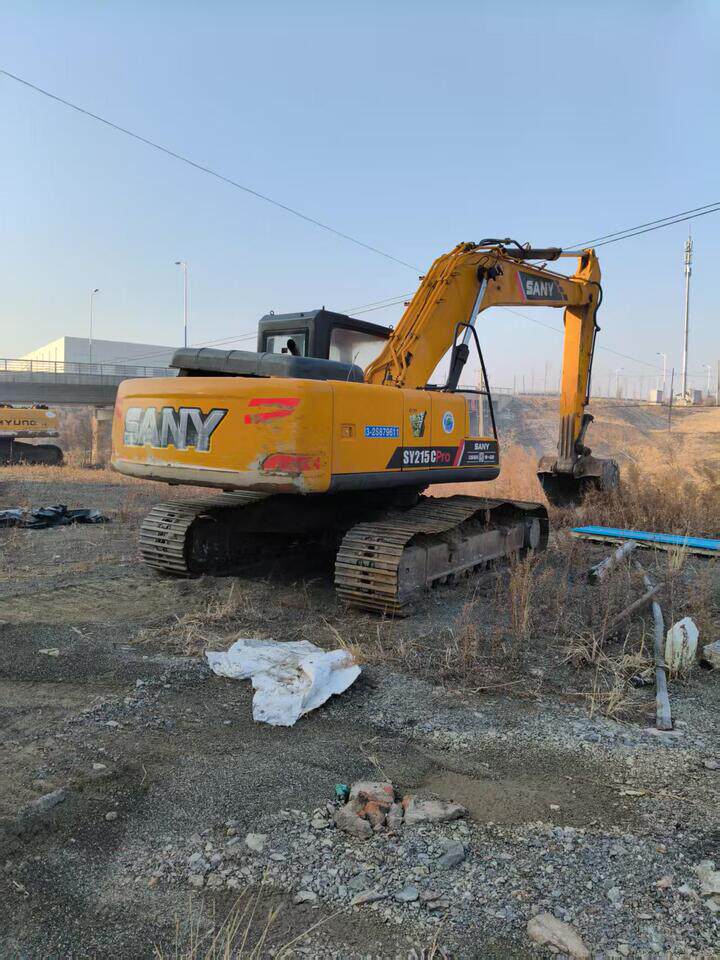 4月15日吉林资产处置三一215挖掘机网络拍卖公告