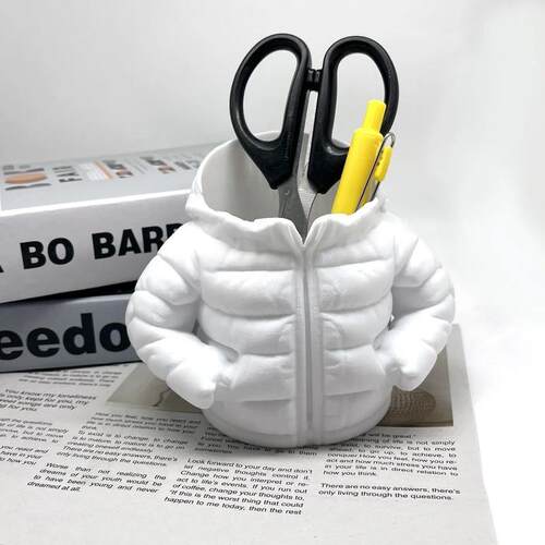 羽绒服笔筒杯套杯垫爆款教室桌上新款创意3d打印桌面学生文具M