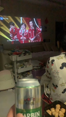 坚果微果i6投影仪怎么样?千选万选看中这款有猫腻吗?